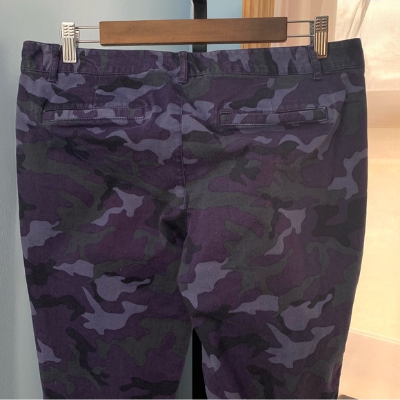 GAP Skinny Mini Navy Camo Khaki Pants - Picture 6 of 7